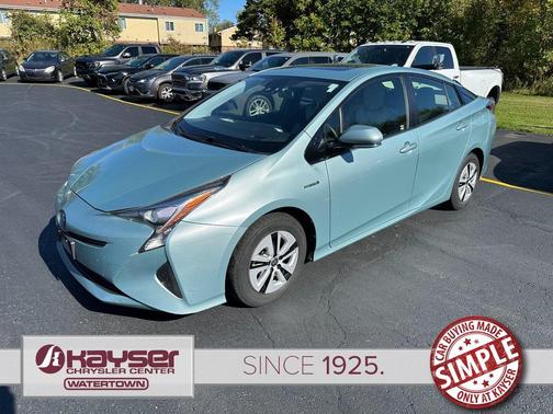 2017 Toyota Prius Four