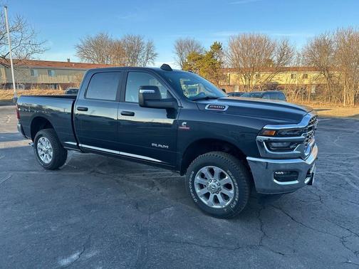 2026 RAM 2500 Big Horn Crew Cab 4x4 6'4' Box