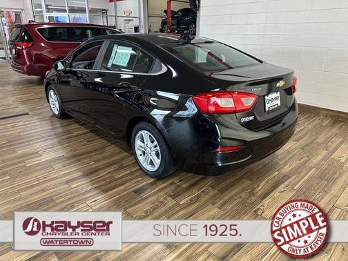 2017 Chevrolet Cruze LT