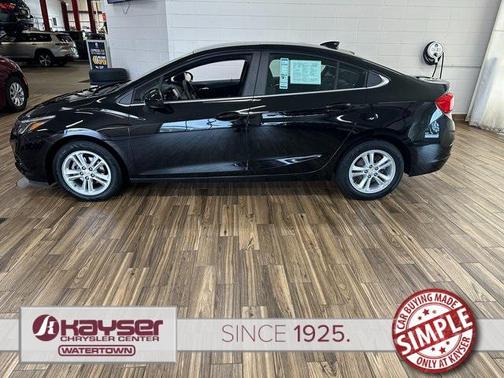 2017 Chevrolet Cruze LT