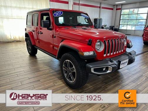 2023 Jeep Wrangler 4-Door Sahara 4x4