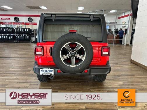 2023 Jeep Wrangler 4-Door Sahara 4x4
