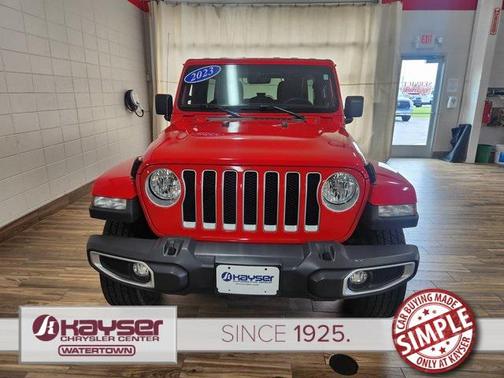 2023 Jeep Wrangler 4-Door Sahara 4x4