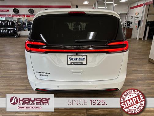 2026 Chrysler Pacifica L