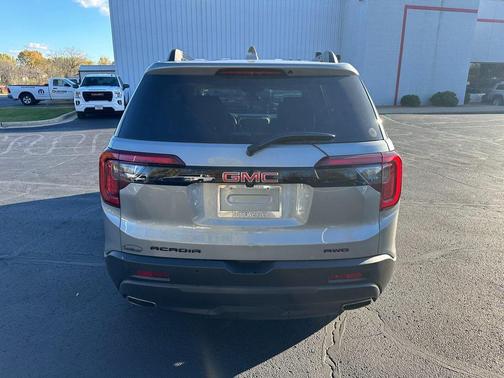 2023 GMC Acadia AWD SLE