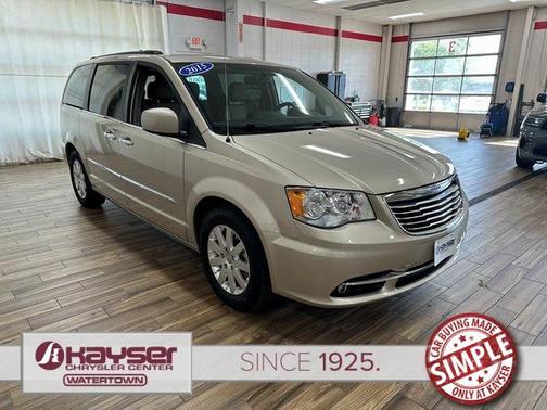 2015 Chrysler Town & Country Touring
