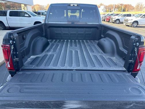 2026 RAM 2500 Laramie Crew Cab 4x4 6'4' Box