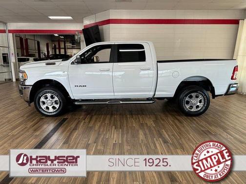 2022 RAM 2500 Big Horn Crew Cab 4x4 6'4' Box