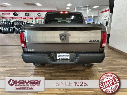 2024 RAM 1500 Classic Warlock Crew Cab 4x4 5'7' Box