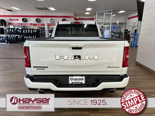 Bright White Clearcoat 2026 RAM 1500 Big Horn/Lone Star