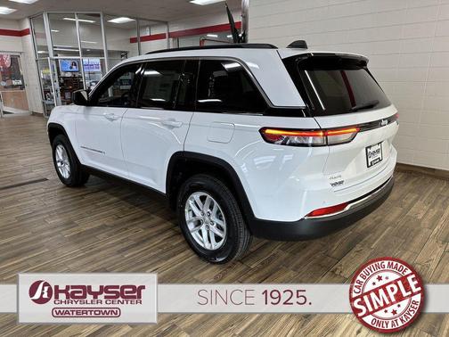 2026 Jeep Grand Cherokee Altitude