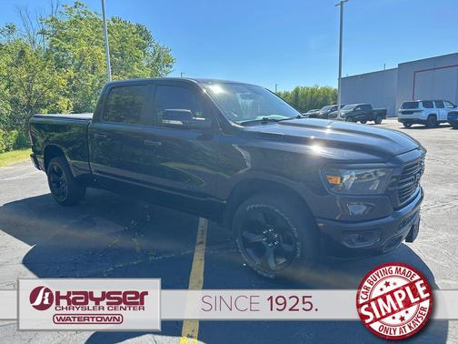 Diamond Black Crystal Pearlcoat 2019 RAM 1500 Big Horn