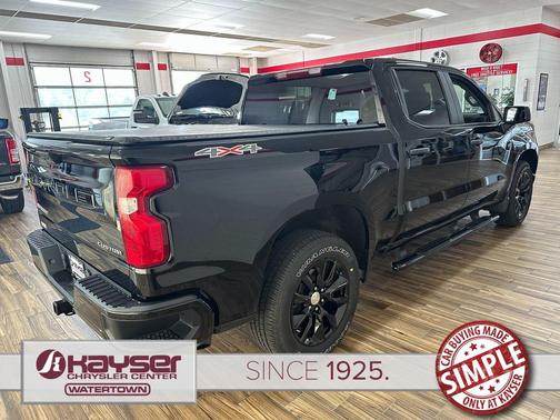 2023 Chevrolet Silverado 1500 Custom