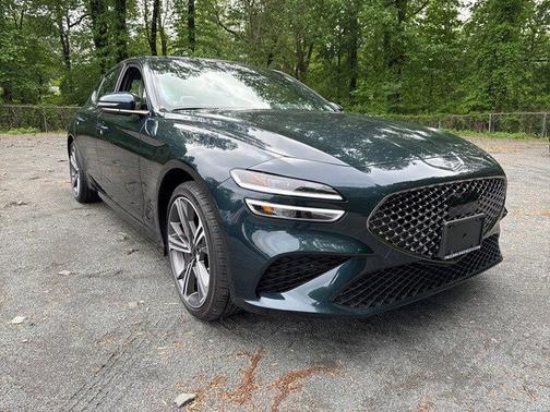 2025 Genesis G70 2.5T