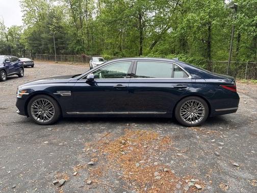 2022 Genesis G90 5.0L Ultimate