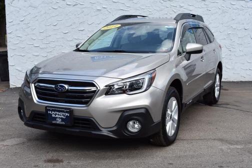 Tungsten Metallic 2019 Subaru Outback 2.5i Premium