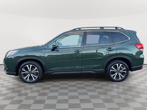 Cascade Green Silica 2023 Subaru Forester Limited