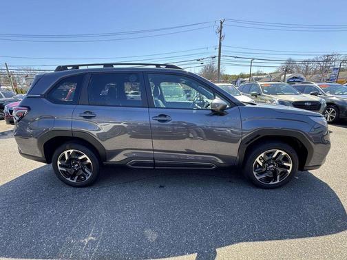 Magnetite Gray Metallic 2025 Subaru Forester Hybrid Limited