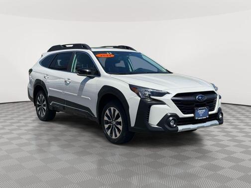 Crystal White Pearl 2024 Subaru Outback Limited