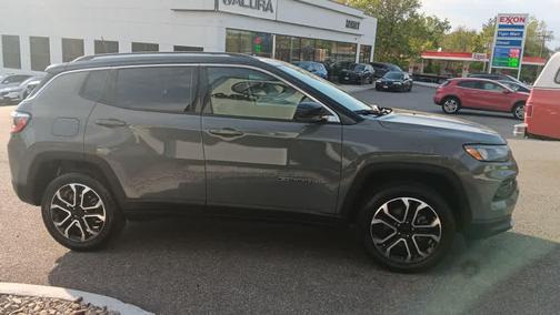 Sting-Gray Clearcoat 2022 Jeep Compass Limited