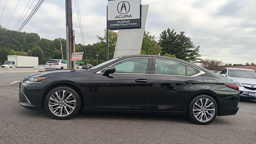 2020 Lexus ES 350 Base