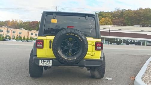2022 Jeep Wrangler Willys