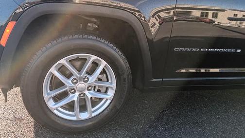 2021 Jeep Grand Cherokee L Laredo