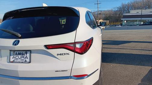 2023 Acura MDX Technology Package