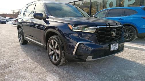 2023 Honda Pilot Touring 8-Passenger