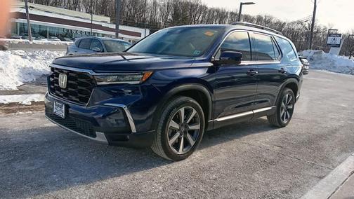 2023 Honda Pilot Touring 8-Passenger