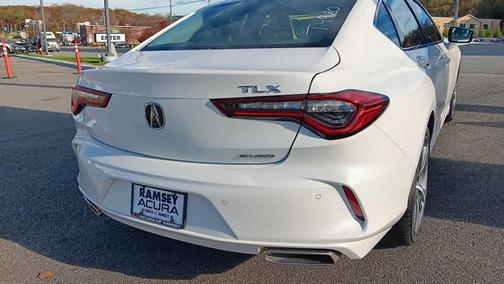 2022 Acura TLX Advance