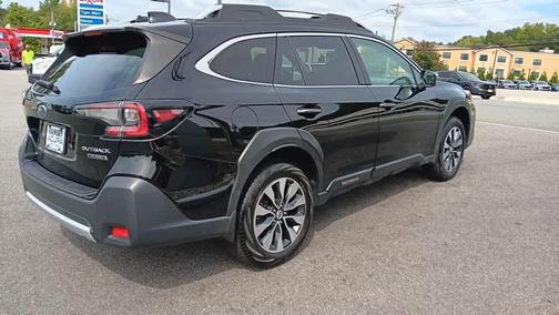 2023 Subaru Outback Touring