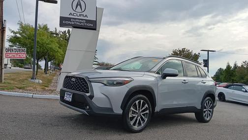 2022 Toyota Corolla Cross XLE