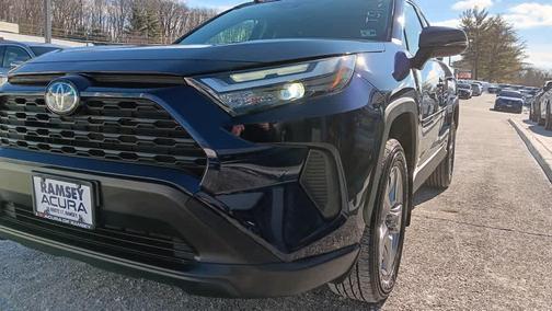 2023 Toyota RAV4 Hybrid XLE