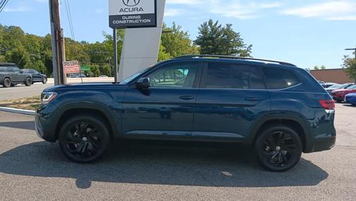 2022 Volkswagen Atlas 3.6L SE w/Technology