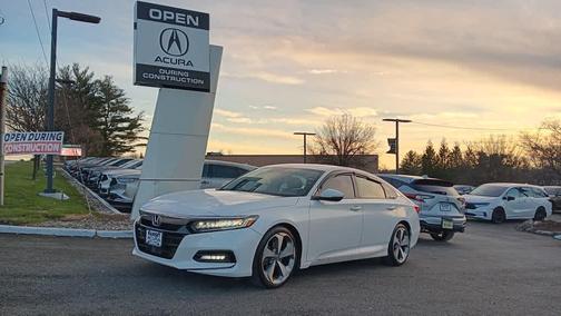 2019 Honda Accord Touring 2.0T