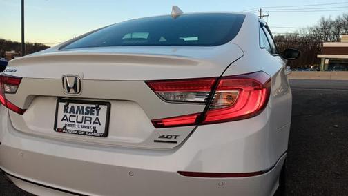 2019 Honda Accord Touring 2.0T