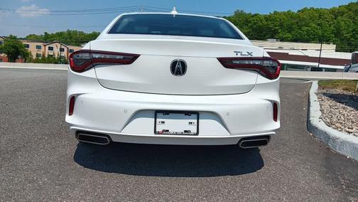 Platinum White Pearl 2022 Acura TLX Technology