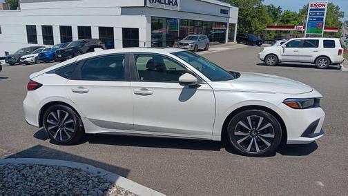 Platinum White Pearl 2024 Honda Civic EX-L
