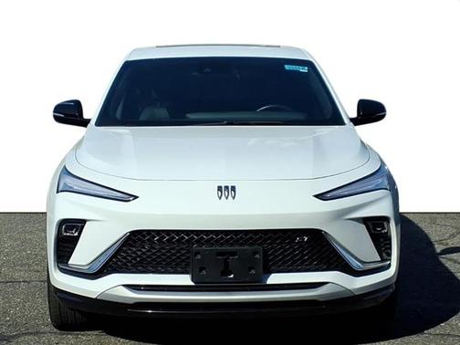 Summit White Gaz 2024 Buick Envista NA