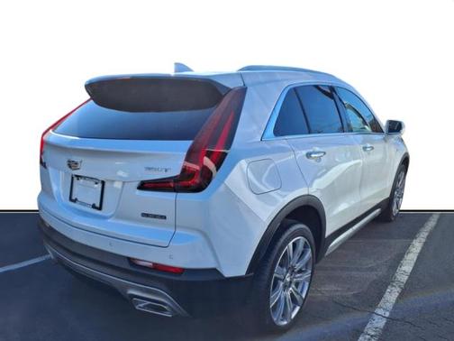 2021 Cadillac XT4 Premium Luxury