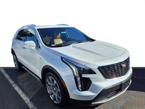 2021 Cadillac XT4 Premium Luxury