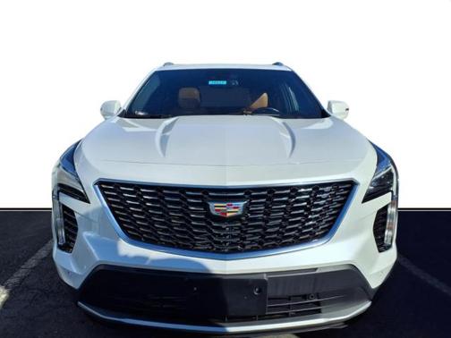 2021 Cadillac XT4 Premium Luxury