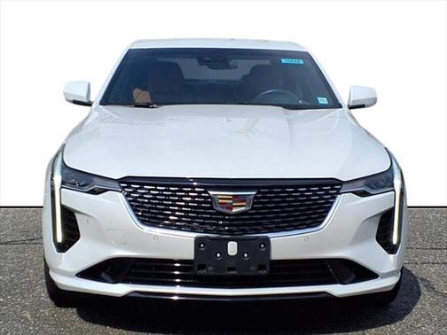 2022 Cadillac CT4 Premium Luxury