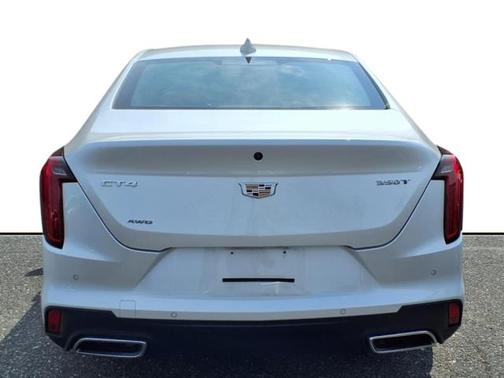 2022 Cadillac CT4 Premium Luxury