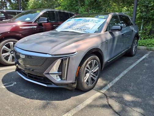 2025 Cadillac LYRIQ Luxury w/1SC