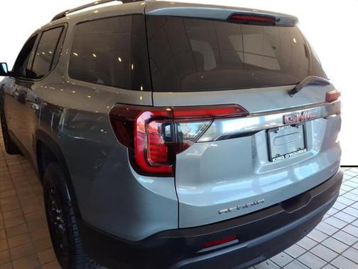 2023 GMC Acadia NA