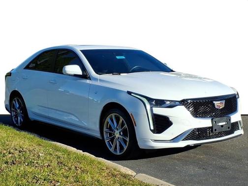 2023 Cadillac CT4 NA