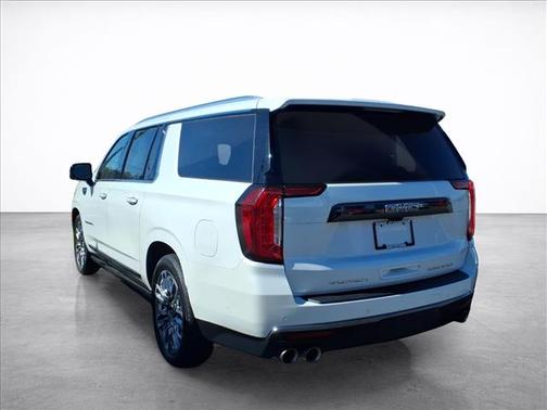 White Frost Tricoat G1w 2023 GMC Yukon XL Denali Ultimate