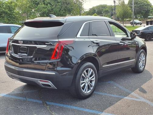 2022 Cadillac XT5 Premium Luxury